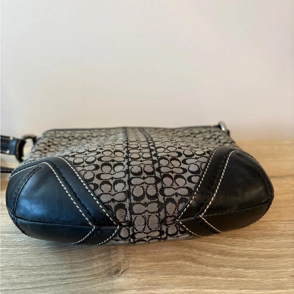 Coach Y2K signature C Crossbody